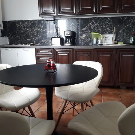 Hellen'S Ultracentral Apartament Μπουζάου Εξωτερικό φωτογραφία